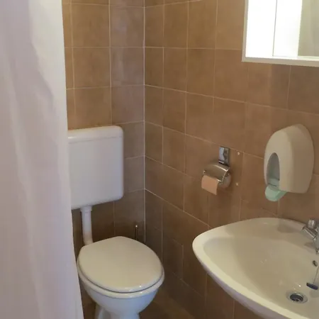 Leo Apartament